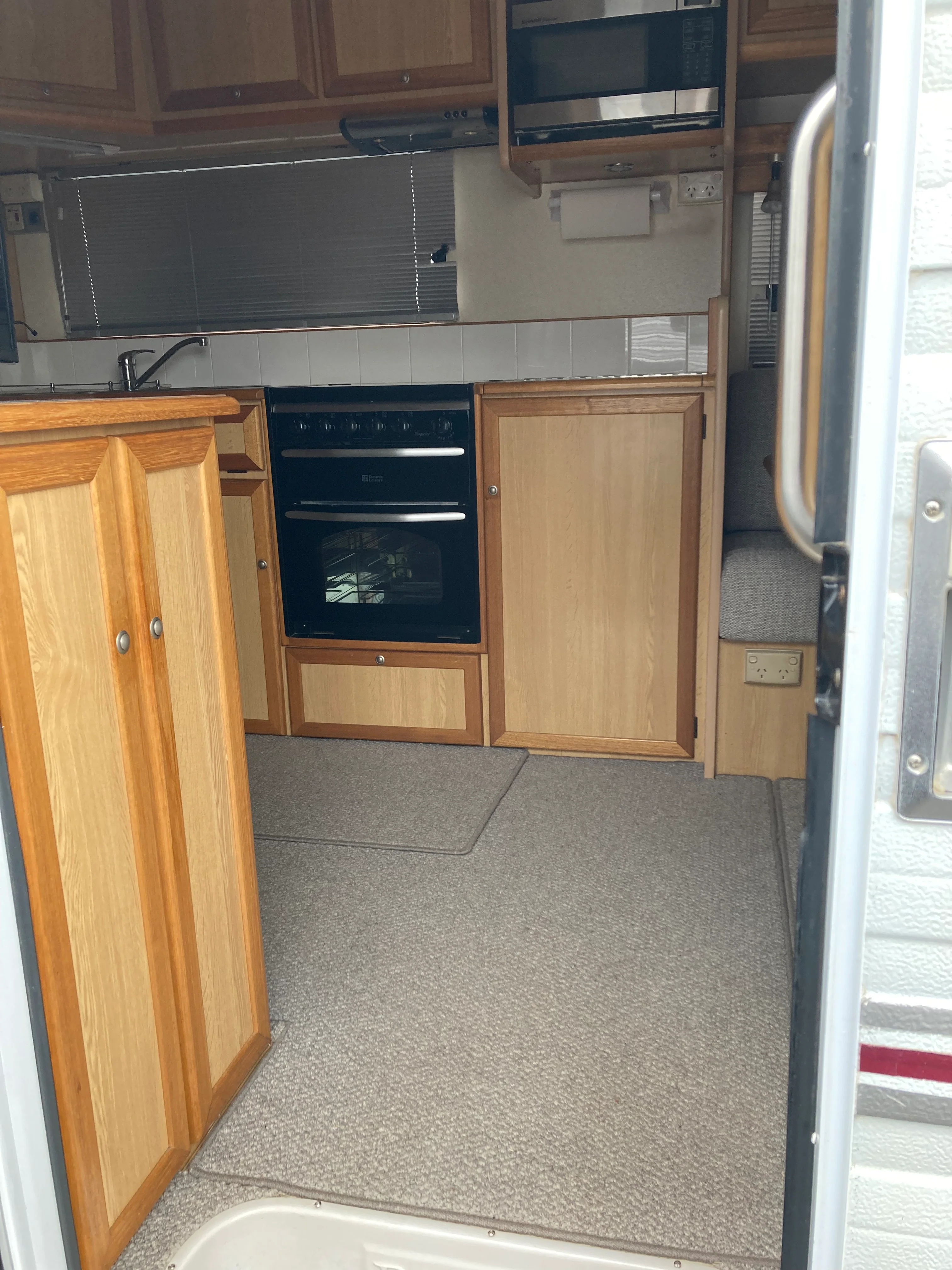2004 Boroma Di Lusso 700st 23ft - Image 3