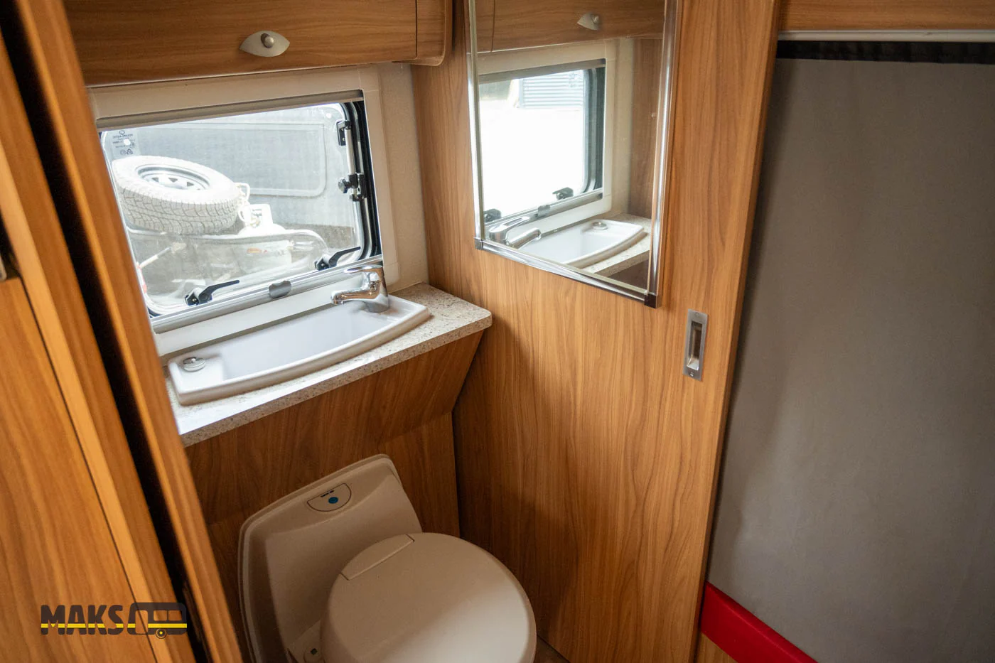 2018 Golf Savannah 16.5ft - Image 15