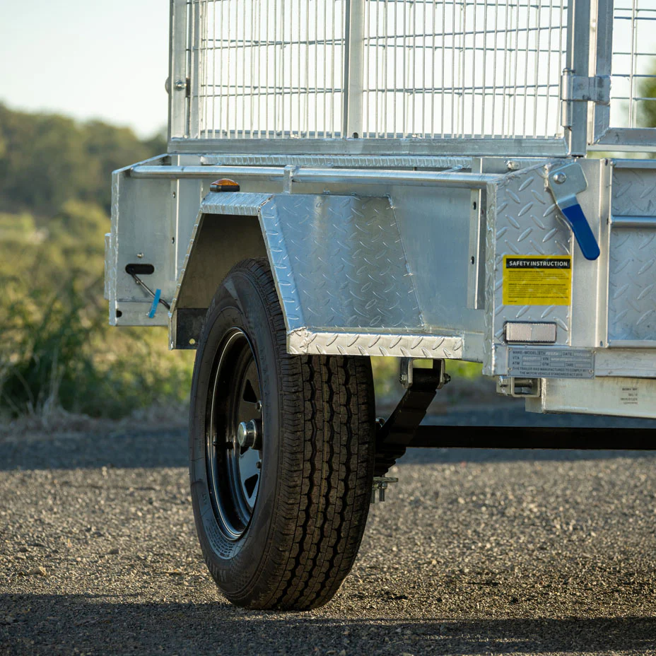 MAKS Box Trailer Single Axle - Image 6