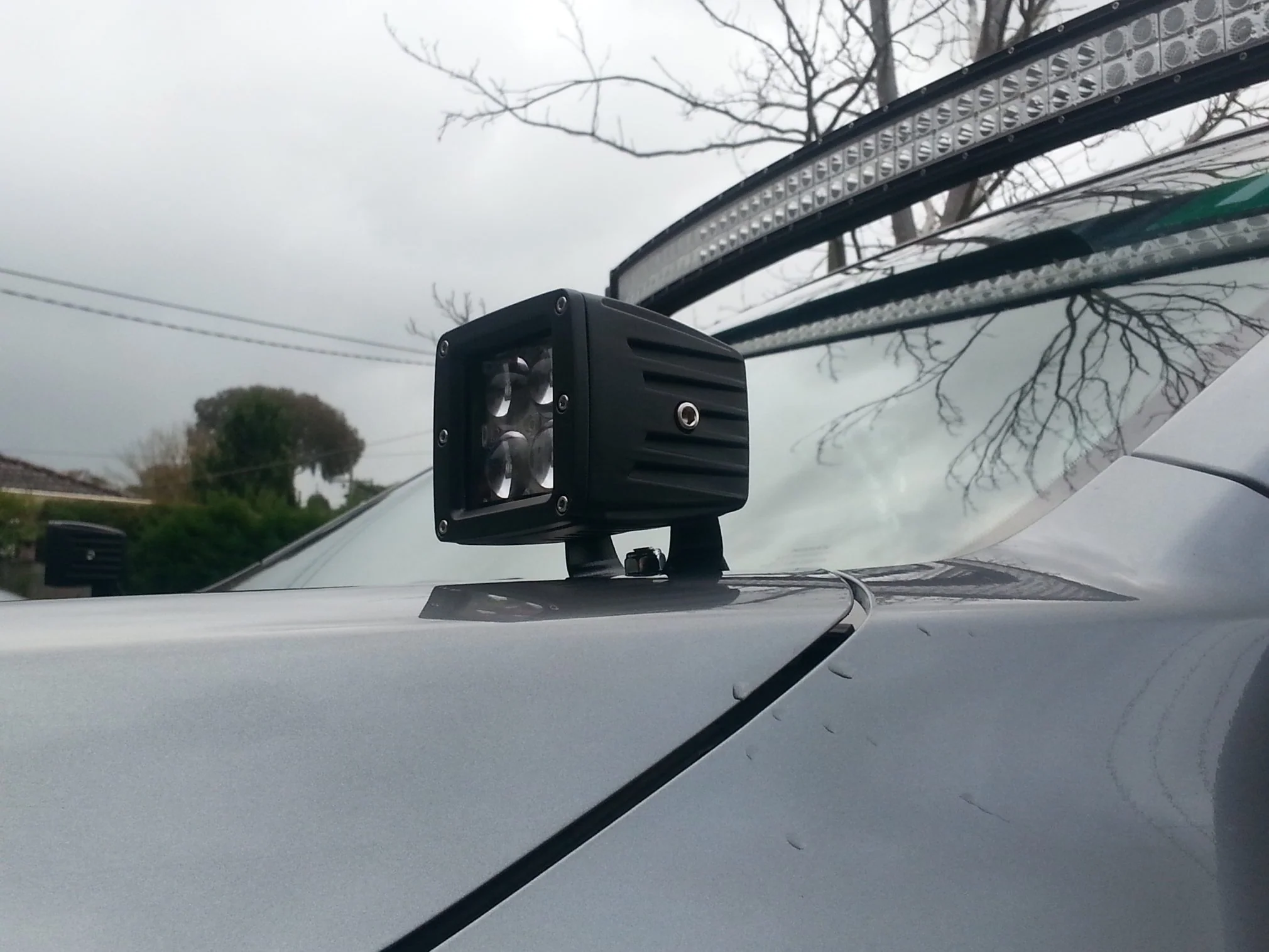 Mitsubishi Triton ML/MN Bonnet Aerial/Light Bracket - Image 3