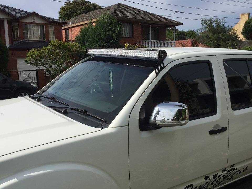 Nissan Pathfinder R51 50" Curved Windscreen Mounting Brackets - Image 3