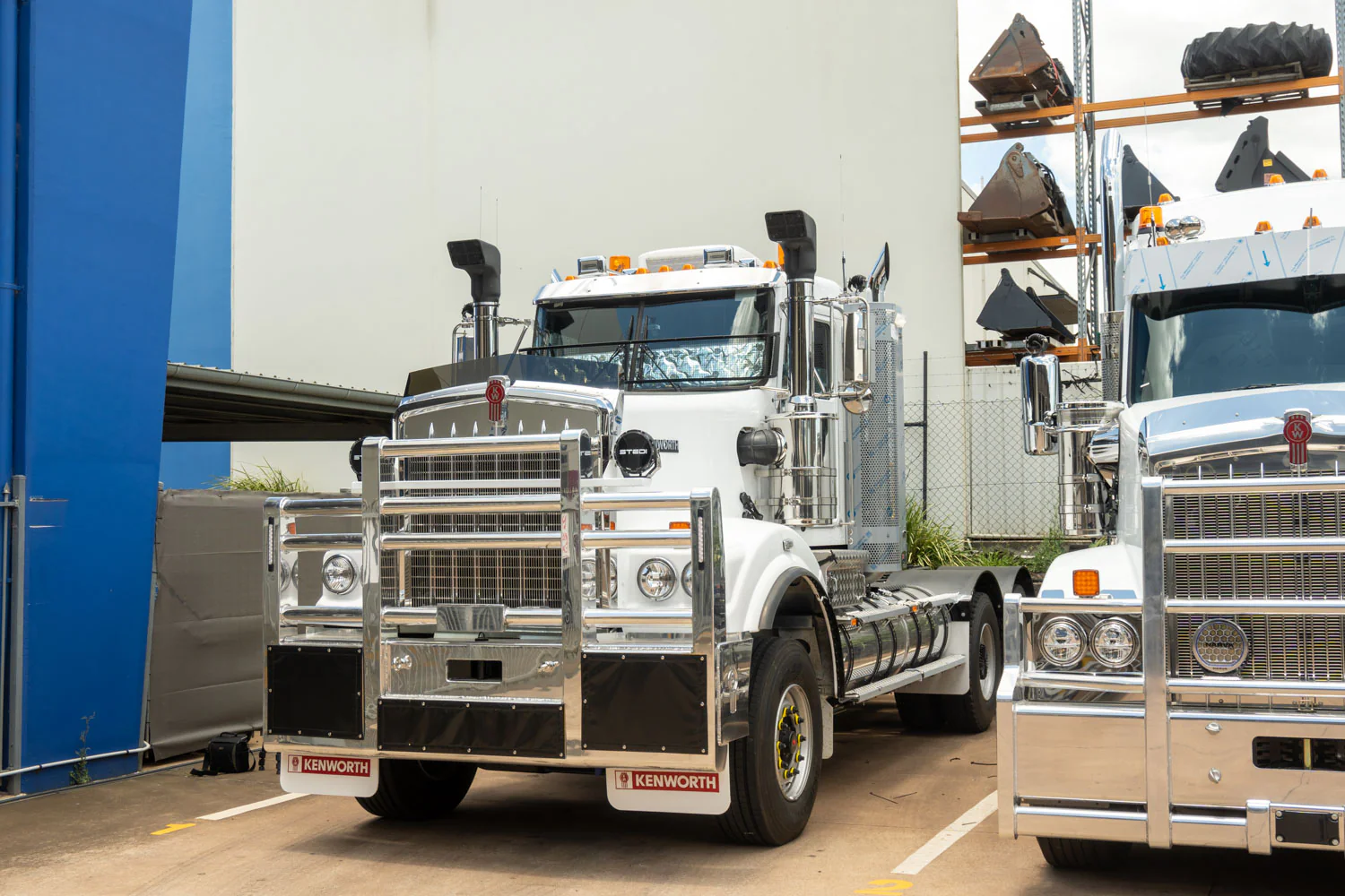 Solar Screens for MACK Trident